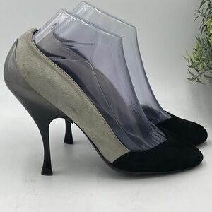 Miu Miu Suede & Patent Leather Black and Gray Ombre Pumps Heels Sz 36.5/6 US‎